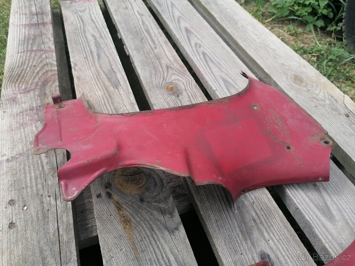 Podsedlové plechy na Jawa, CZ 175/ 356, 125/ 355 - 3