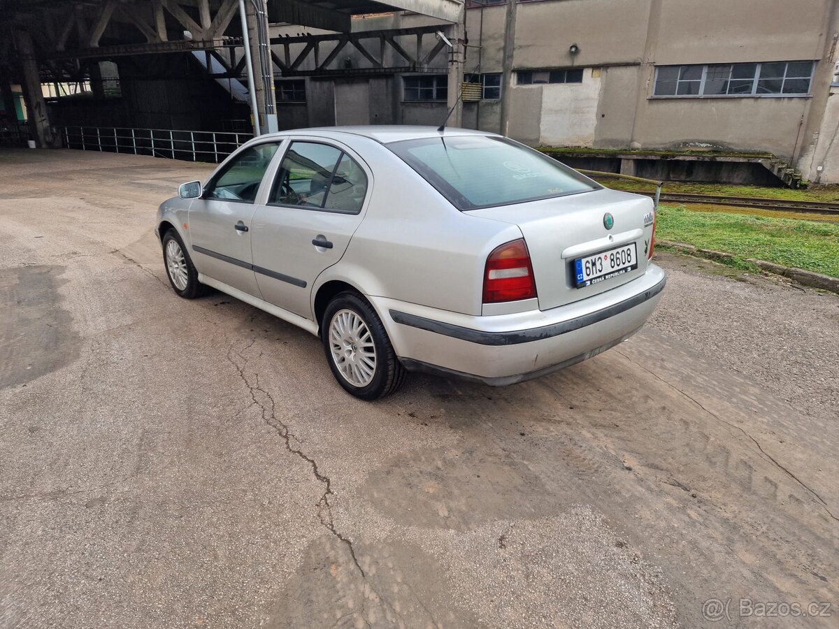 Nabízím Škoda Octavia SLX 1,9tdi-81kw nova stk - 3