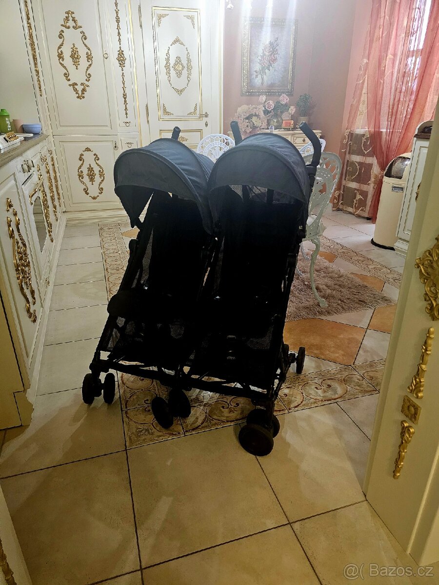 Britax holiday double - 3