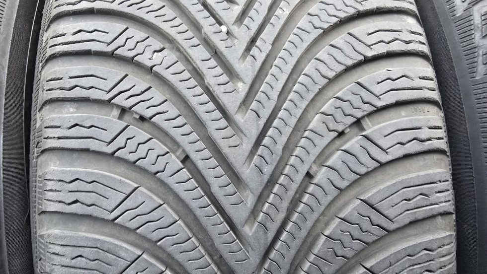 Zimní pneu 225/55/17 Michelin - 3