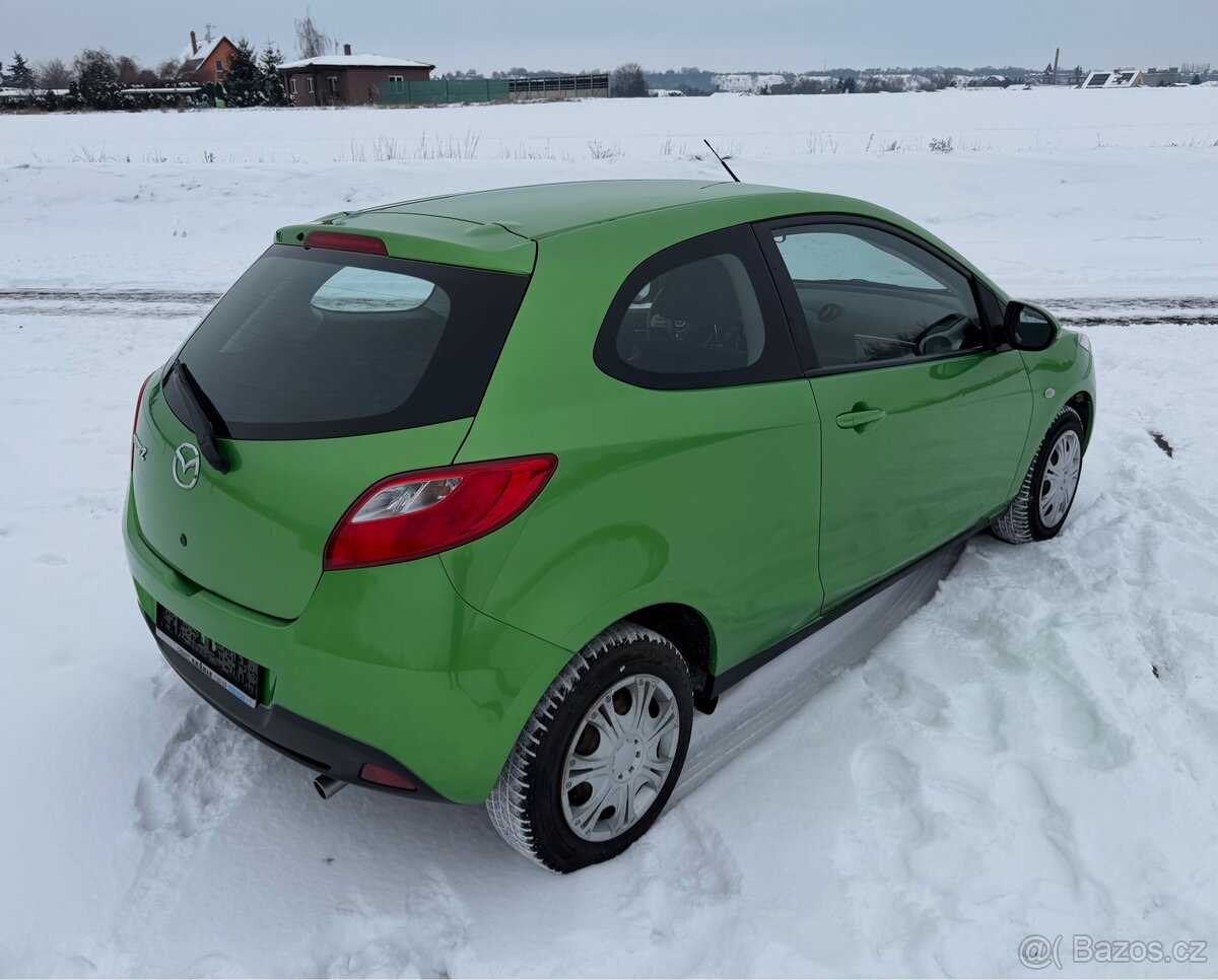 Mazda 2 1.4i - 3