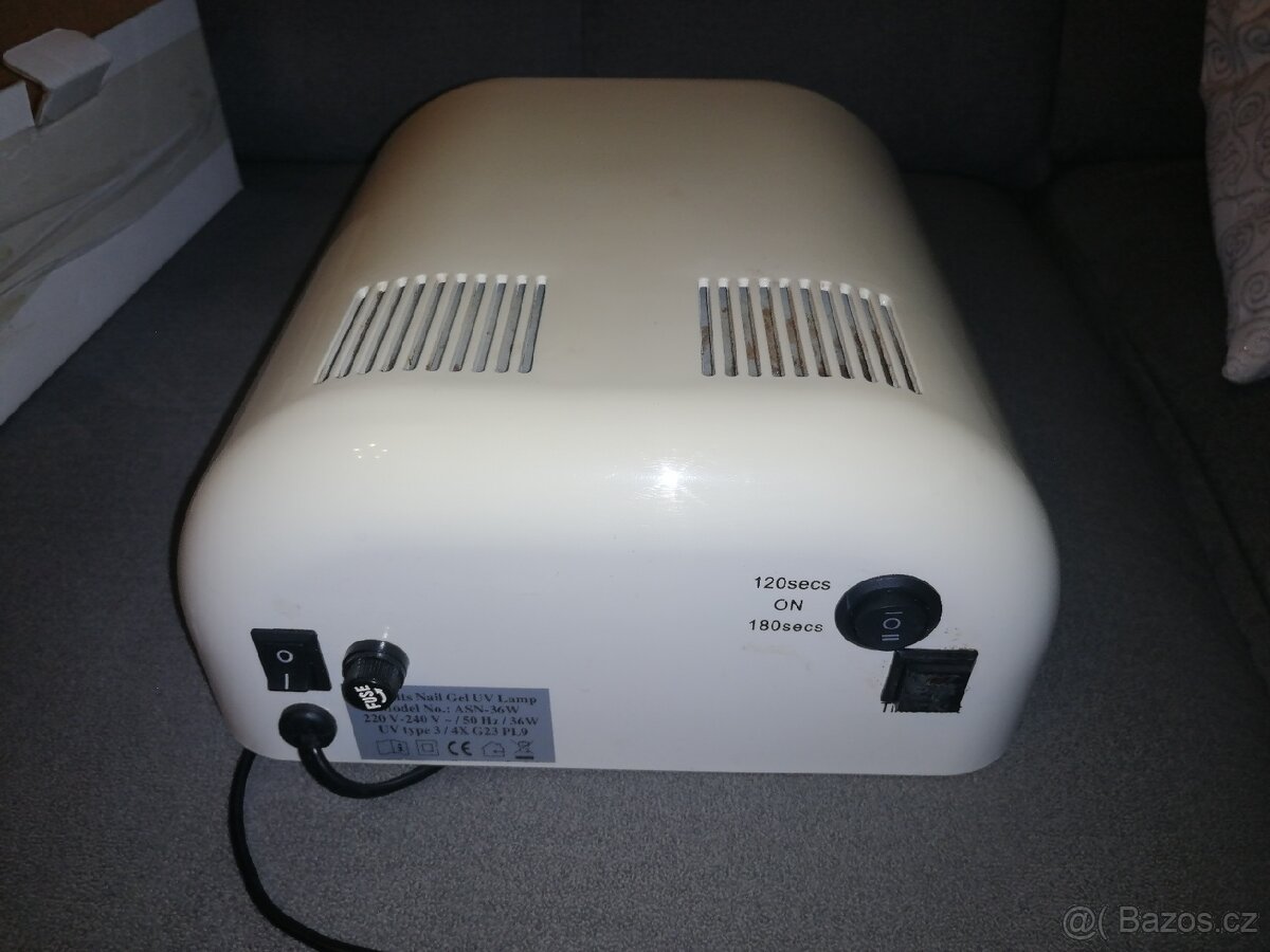 UV lampa na nehty - 3