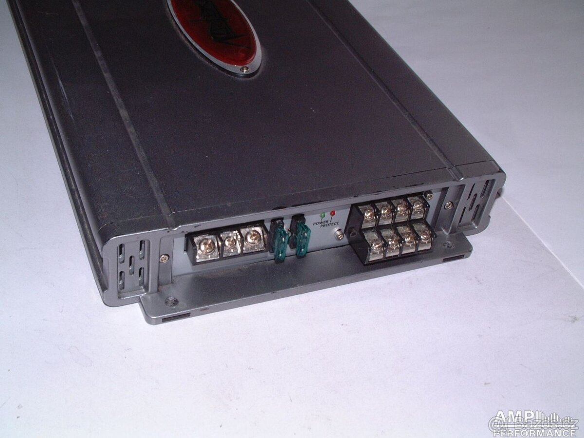 zesilovač do auta SPEKTRON - 3