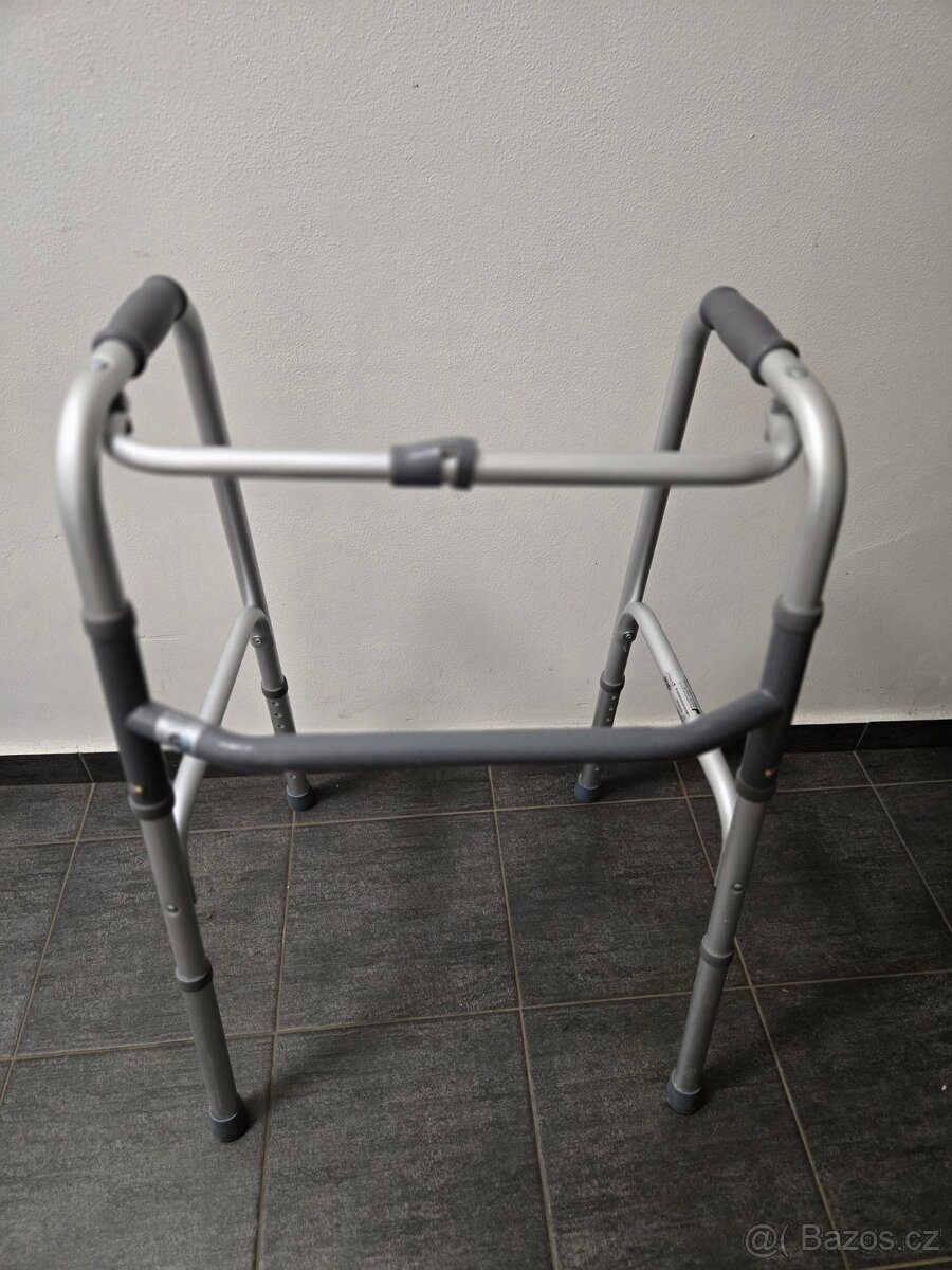 chodítko, zdravotní pomůcka - 3