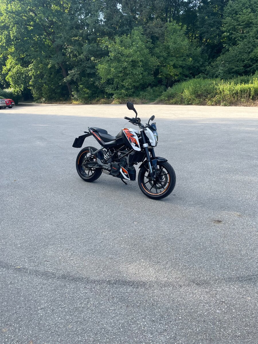 KTM Duke 125 ABS 2015 - 3