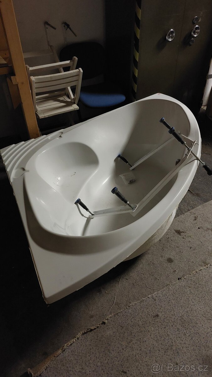 Rohová vana 150x150cm - 3