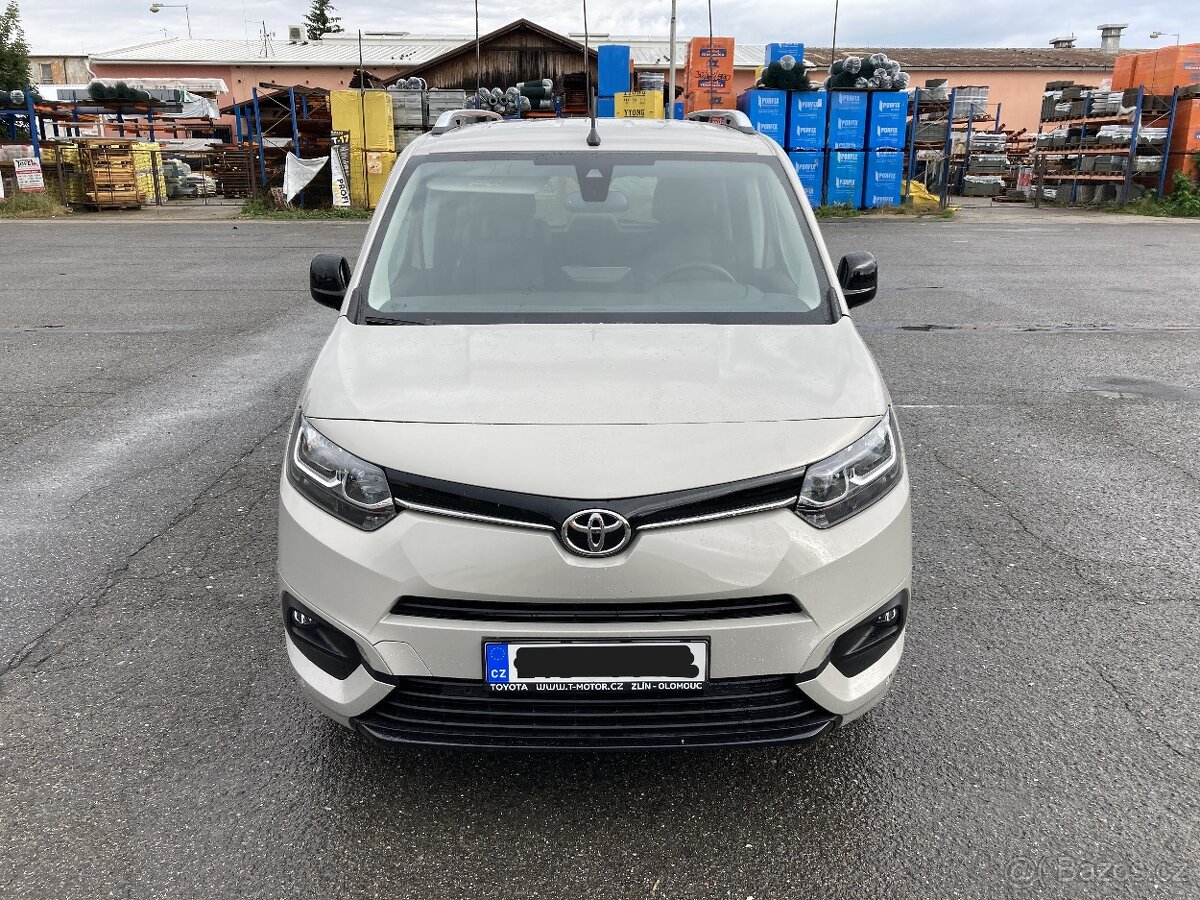 Toyota Proace City Verso-Long-7 míst-Man/1,5D/96kW-07/2022 - 3