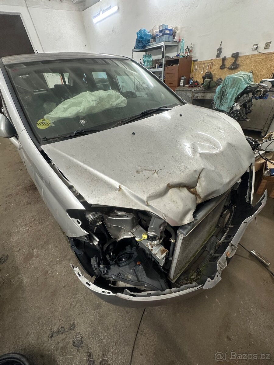 Díly Honda Fr-v - 3