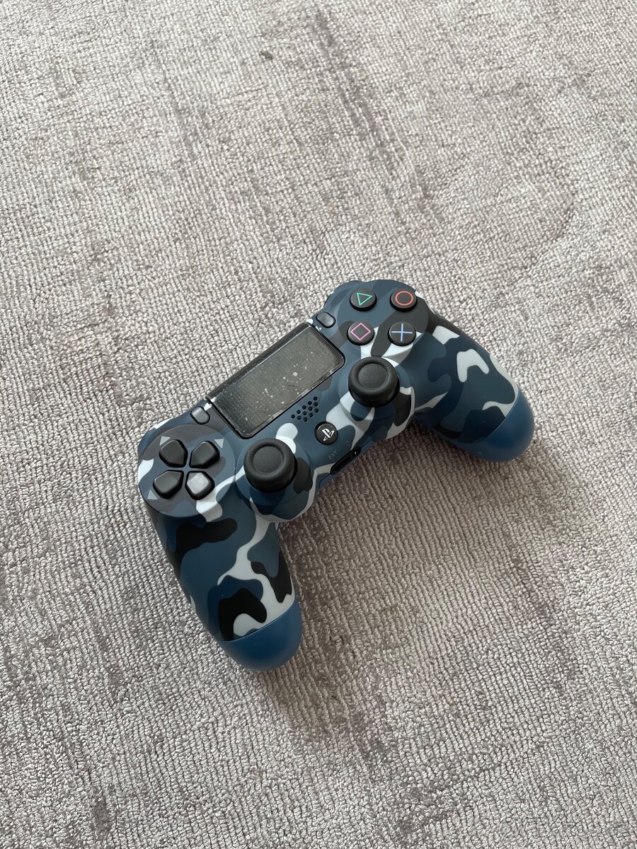 Ovladač pro PS4 - 3