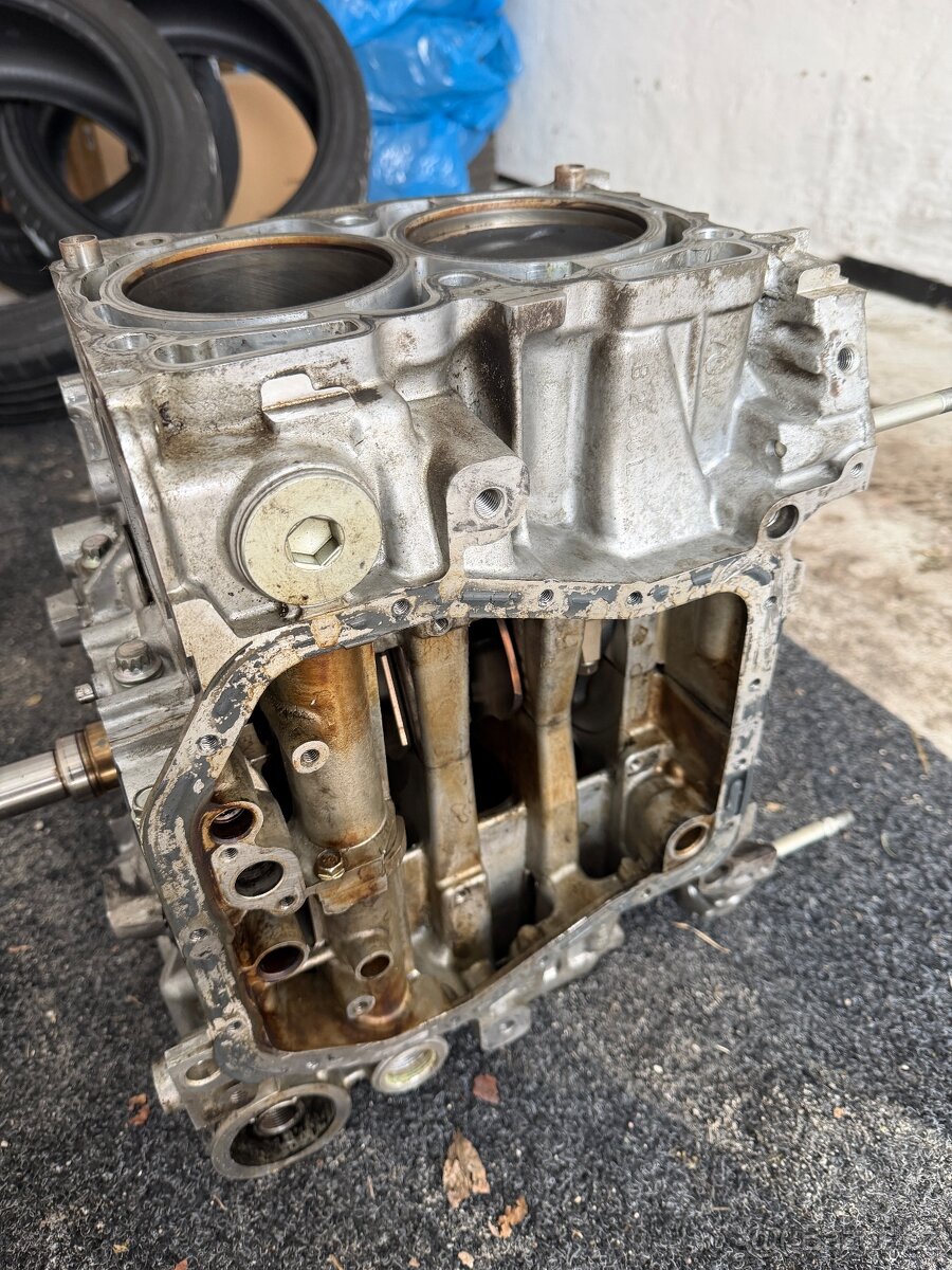 Short blok motoru WRX STI - 3