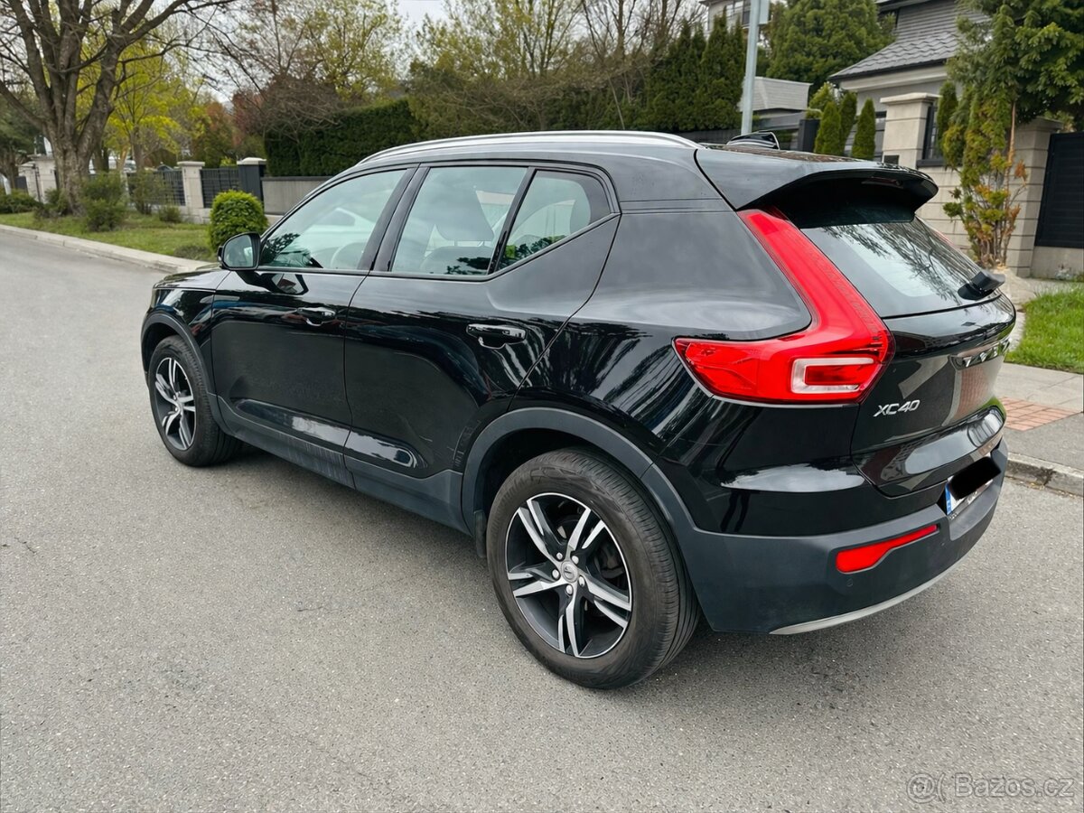 Volvo XC40 - 3