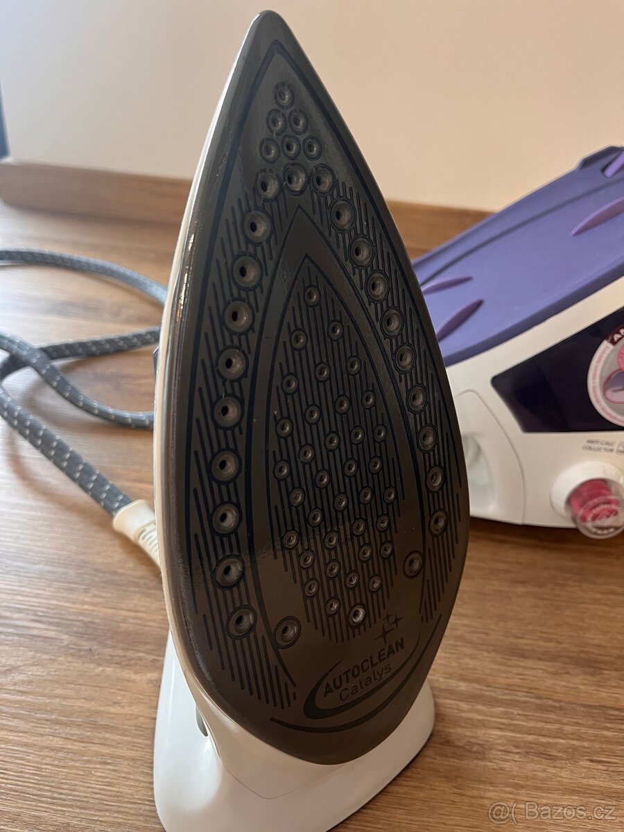 Žehlička s Parním Generátorem - 3