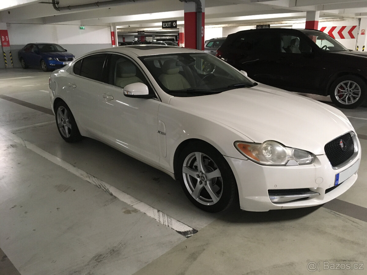 Jaguar XF 4.2 - 3
