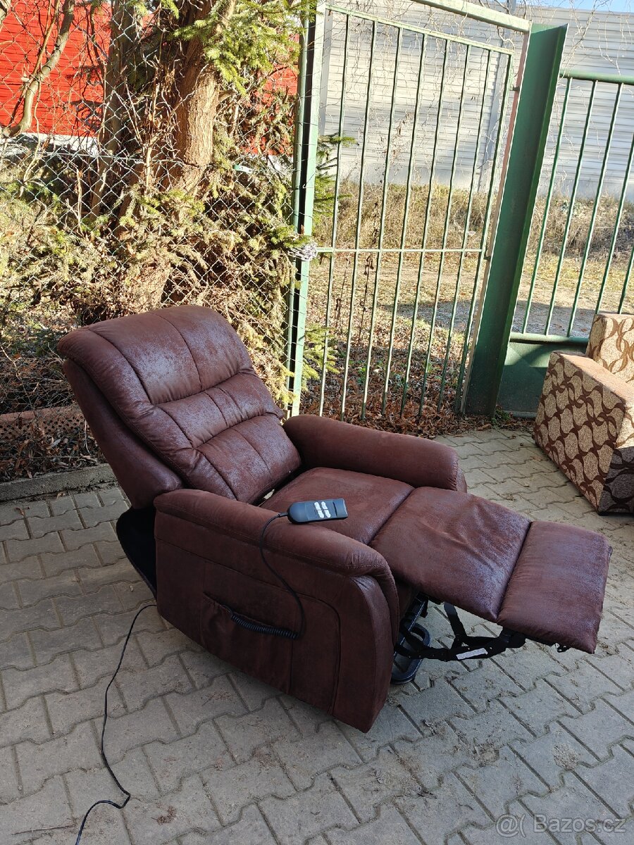 Elektrické polohovací křeslo - 3