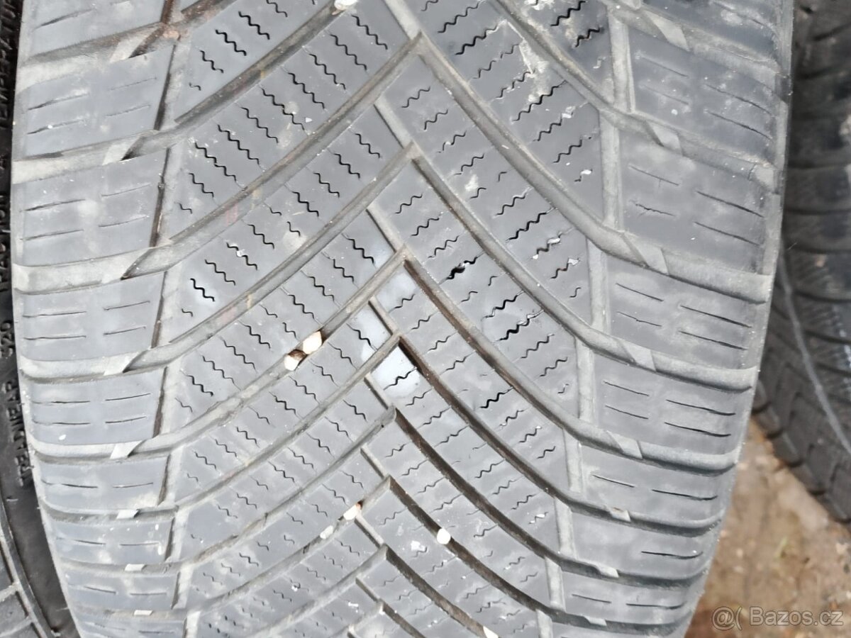 205/45/16 87w Tristar - celoroční pneu 2ks - 3