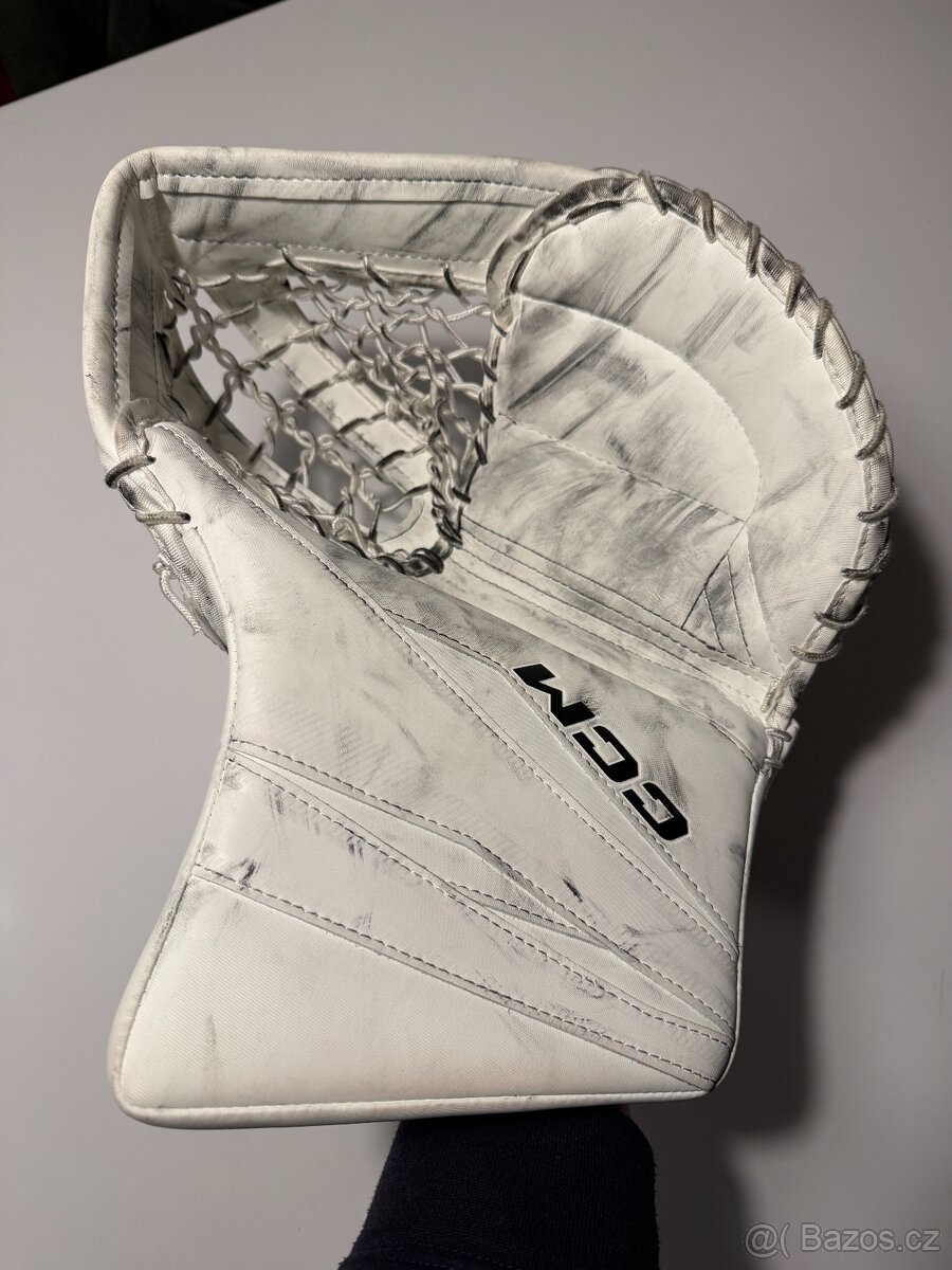 Lapačka CCM Axis F9, vyrážečka Eflex 6.9. - 3