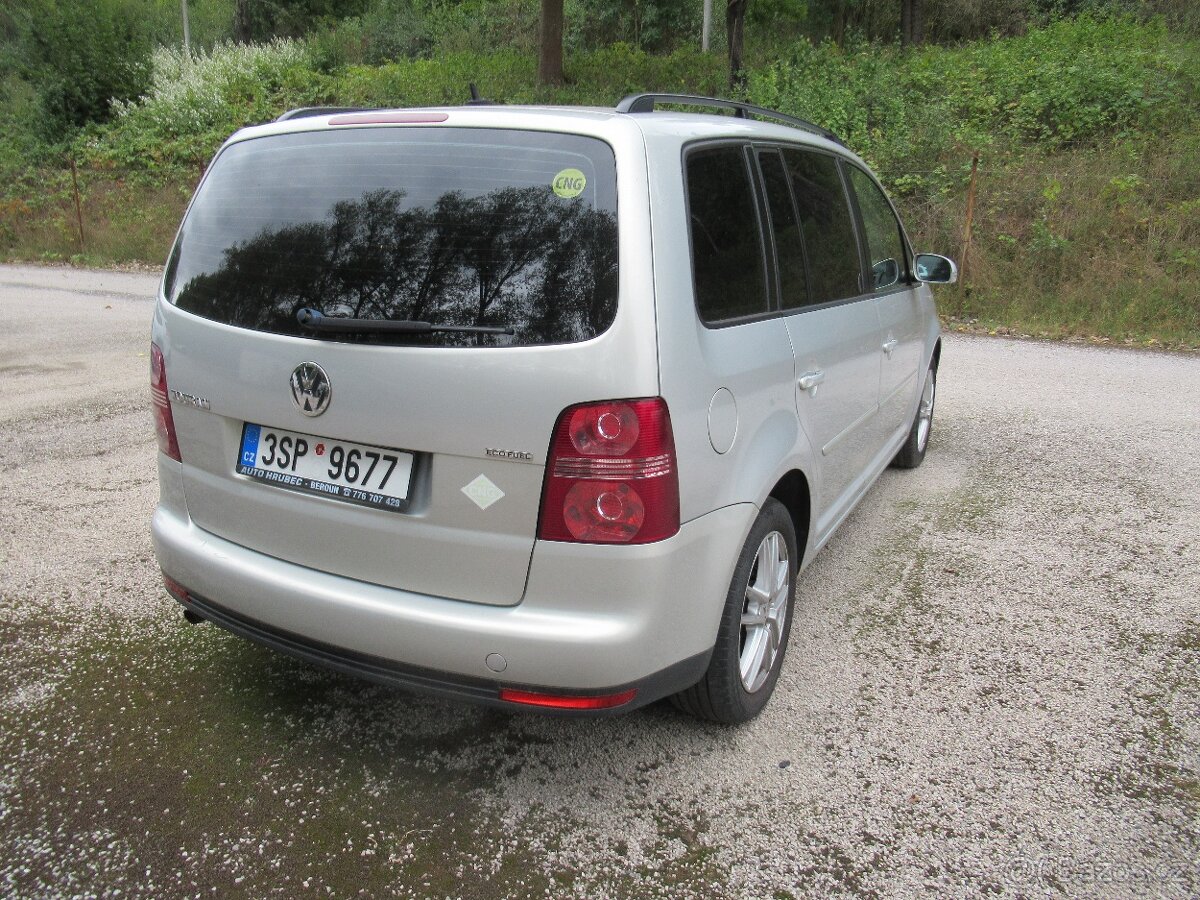 Touran 2.0 CNG,Nová revize plynu - 3