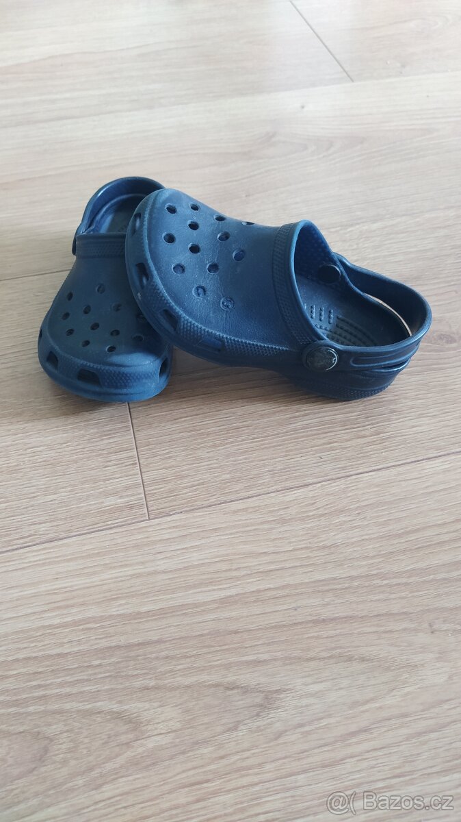Crocs 8/9 - 3