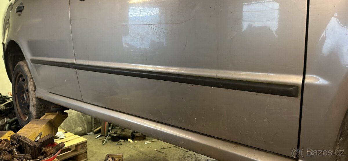 Fabia Combi 1 color 9202 - 3