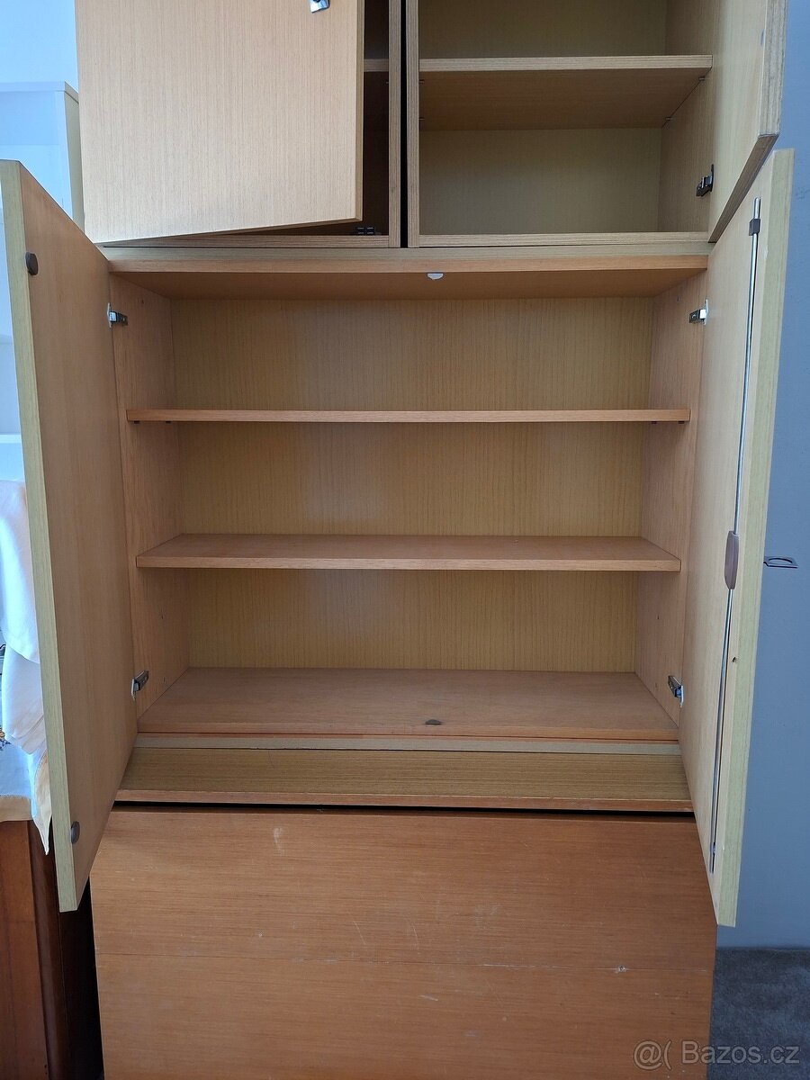 Za odvoz starší skříně - 3
