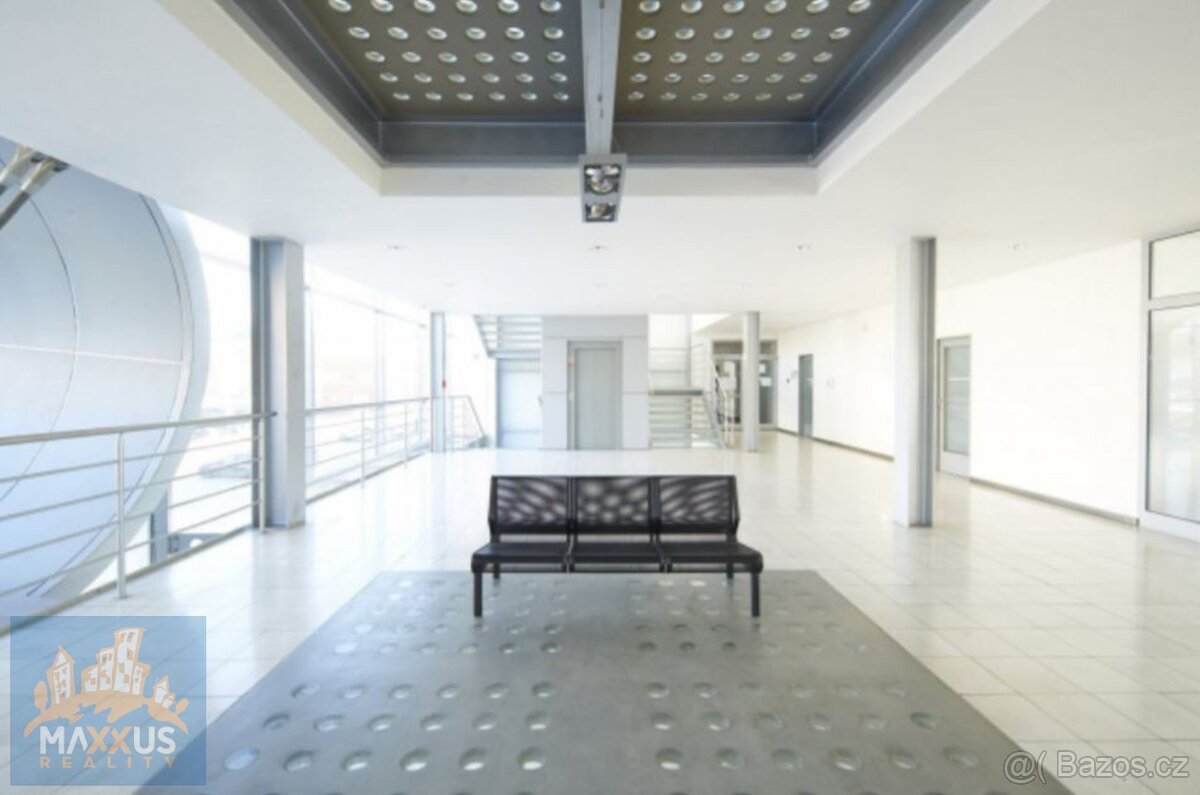 Pronájem kancelářských prostor (20 m2) Plynárenská, Brno - 3