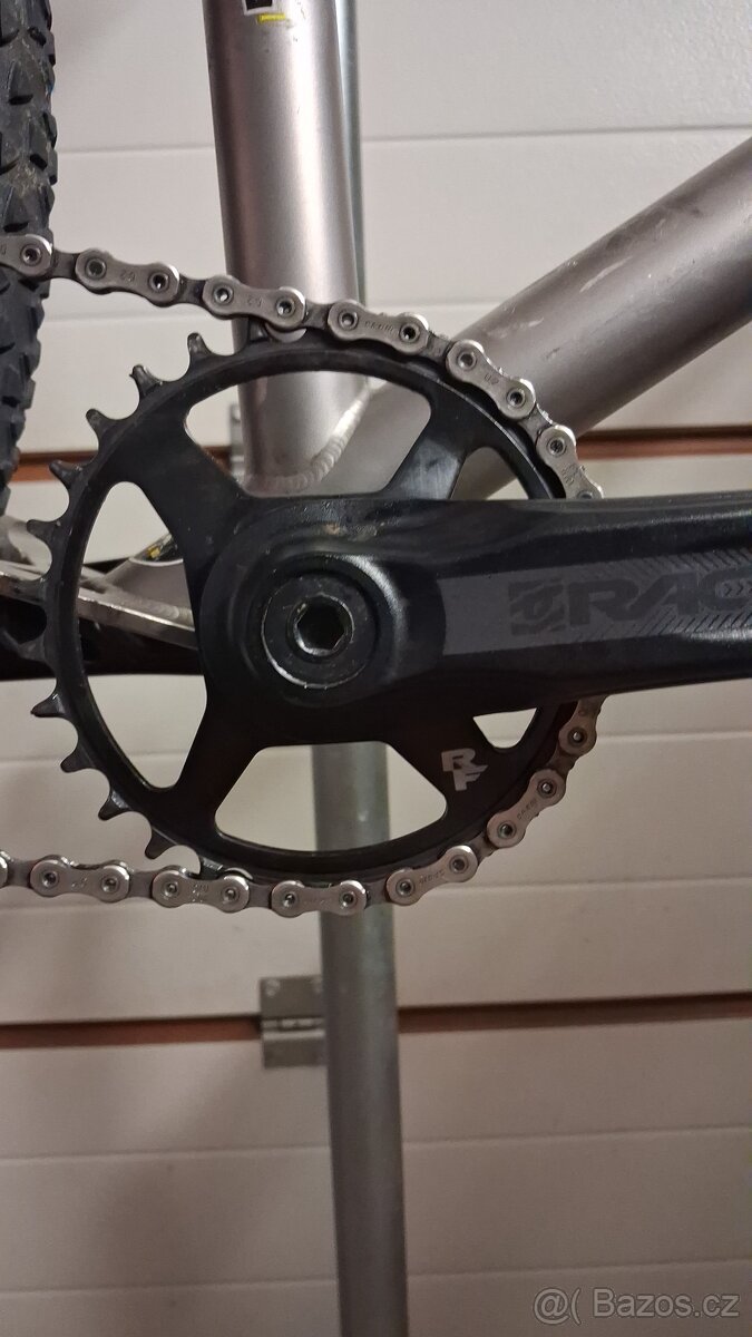 Race Face 175mm, hydr.brzdy XT - 3