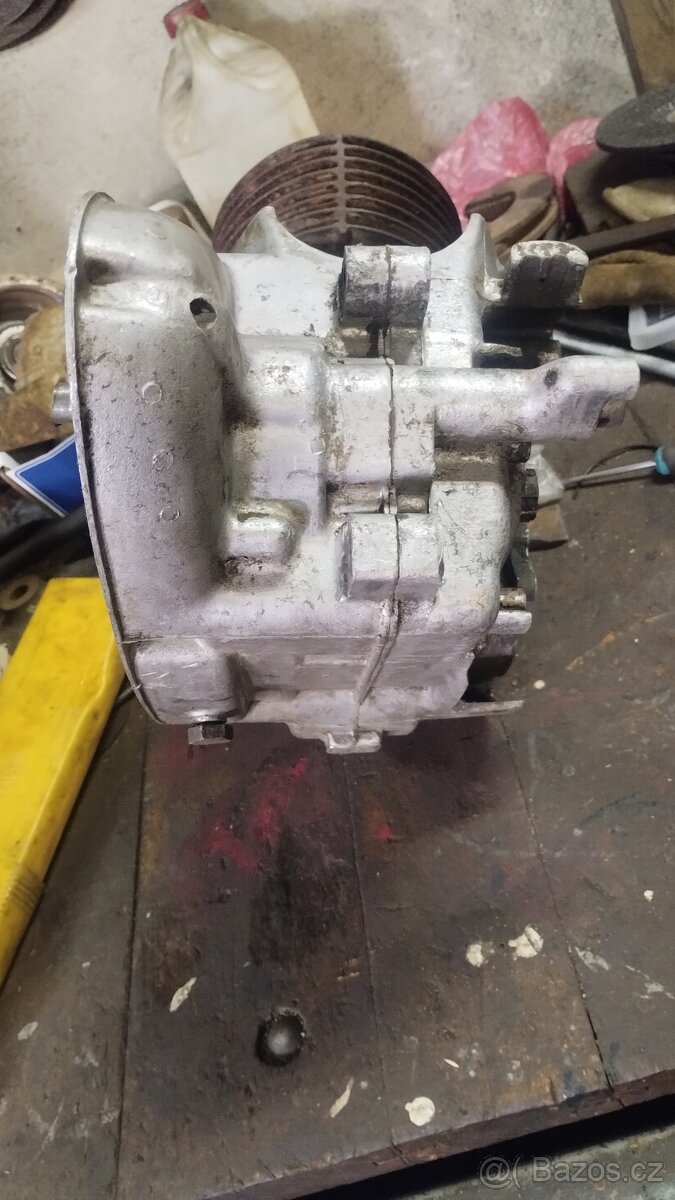 Jawa 250 Pérák - 3