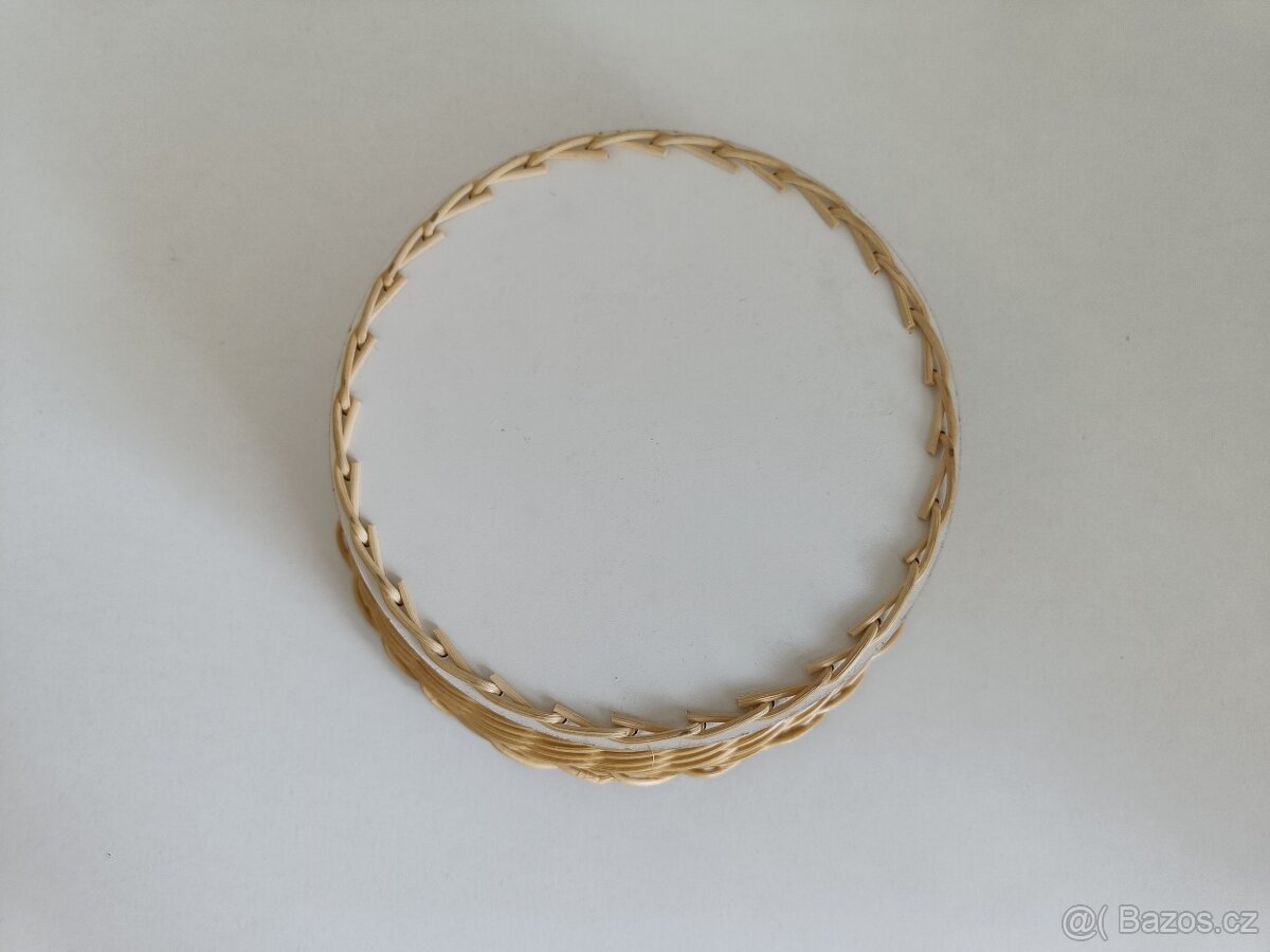 Proutěný košík - dekorační - 3