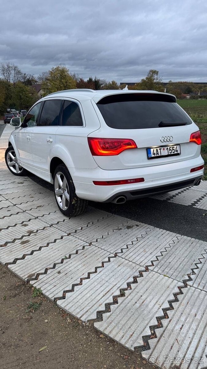 Audi Q7 SLine 3.0 180kw - 3