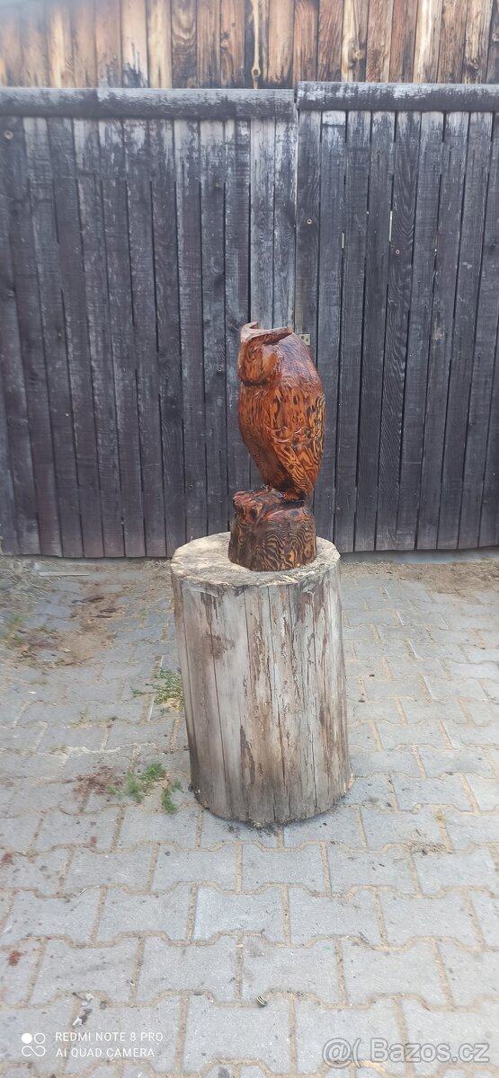 Zahradní dekorace sova motorovou pilou - 3