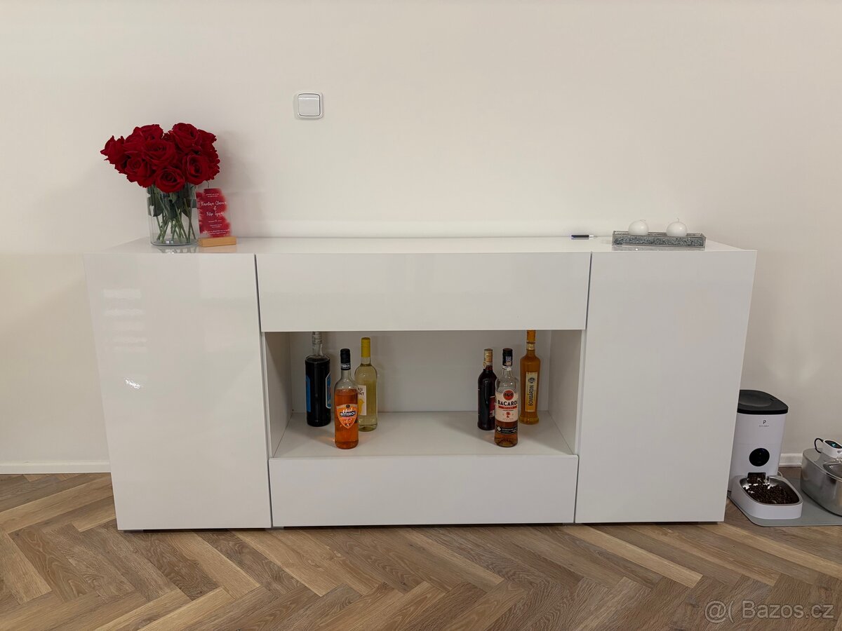 komoda DELOS – bílý lesk - 3