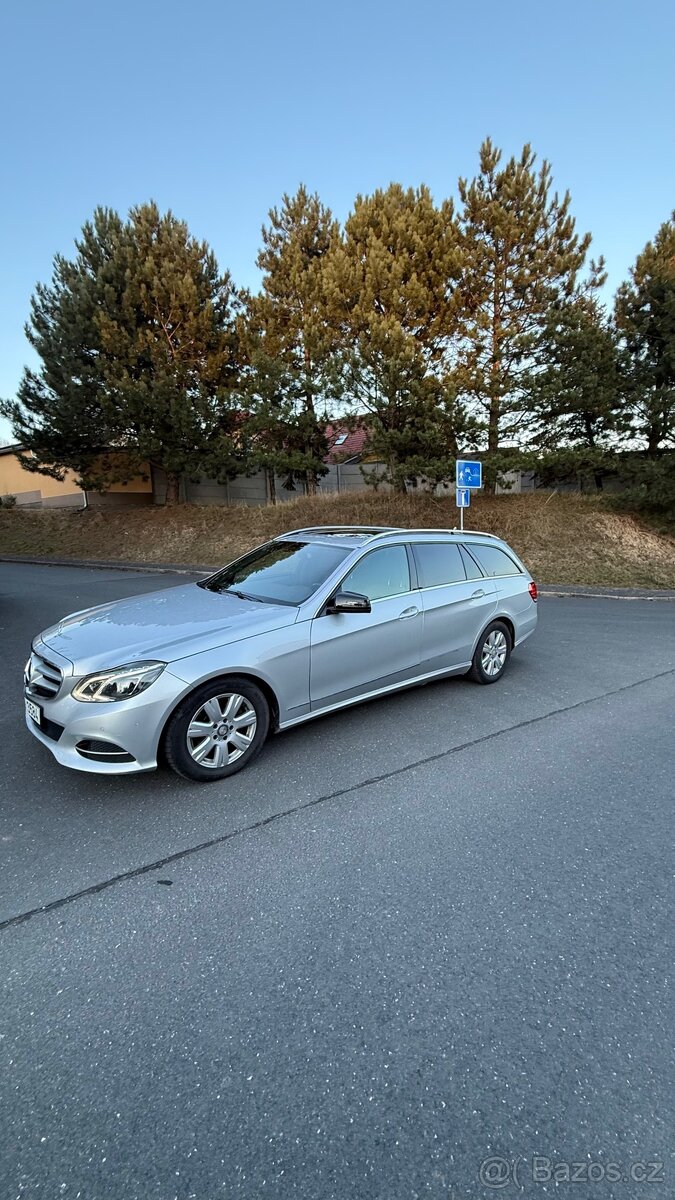 Mercedes W212 AMG - 3