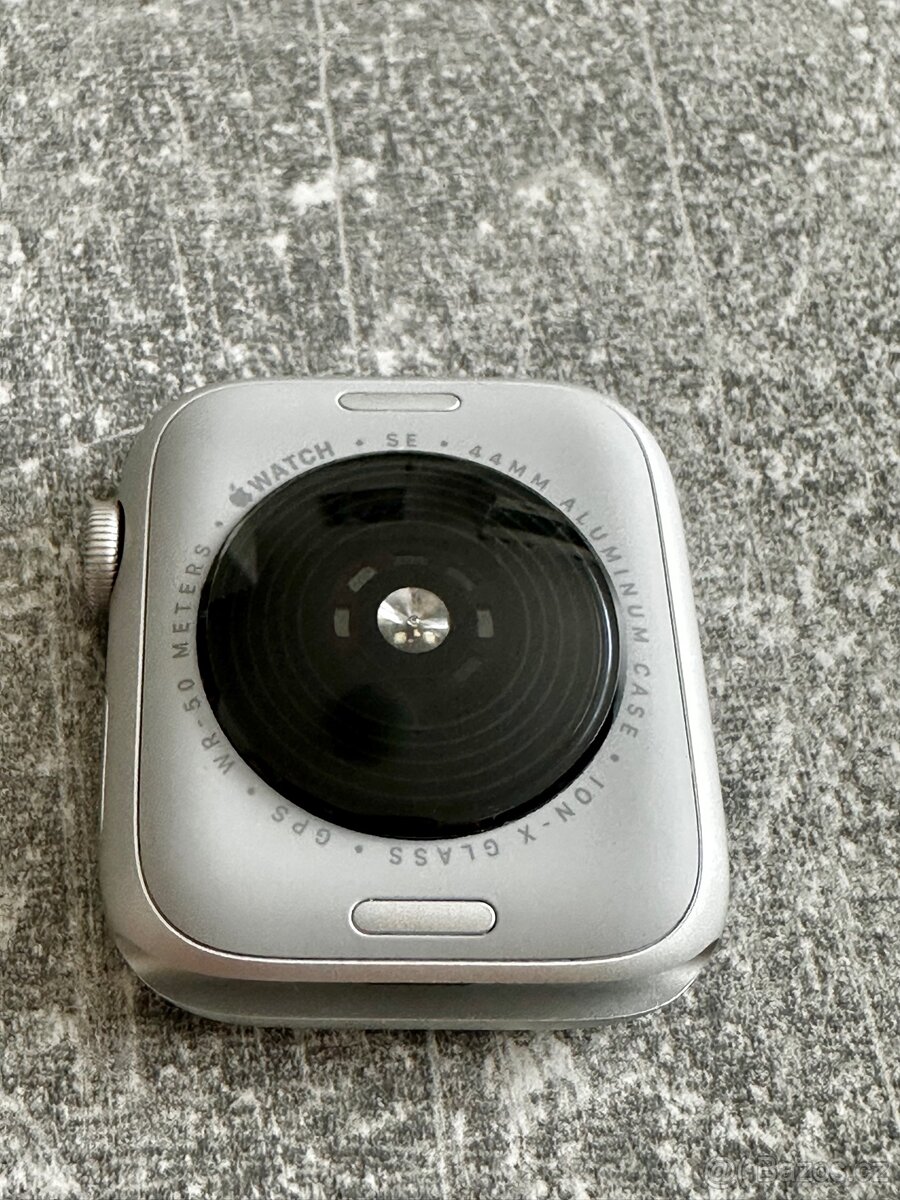 Apple watch SE 2 - 3