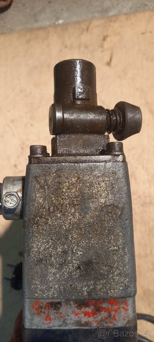 Příklepová vrtačka - 3