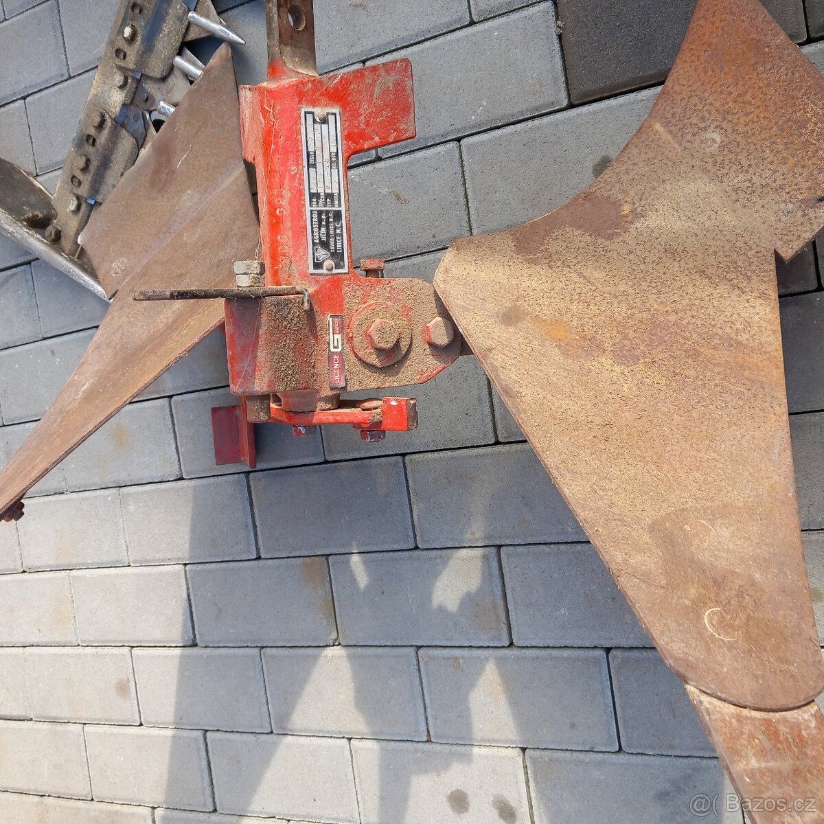 Tera vari Radlice hrobkovač 80-18 - 3