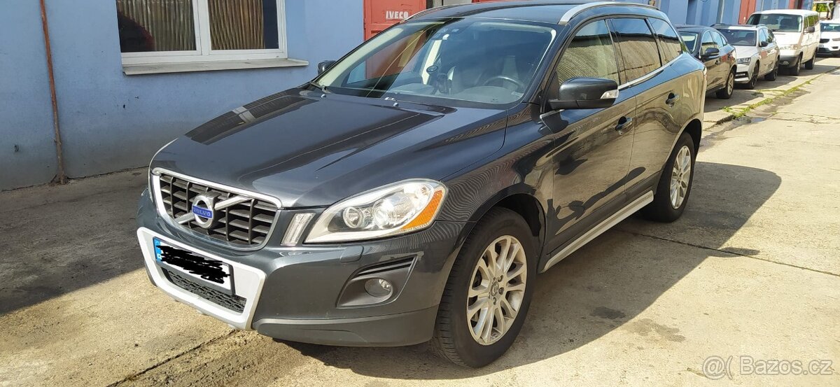 Volvo XC60 2,4D,129kw - 3