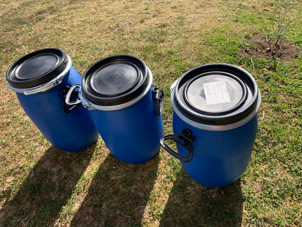 Plastový sud se sponou 30 litrů - 3