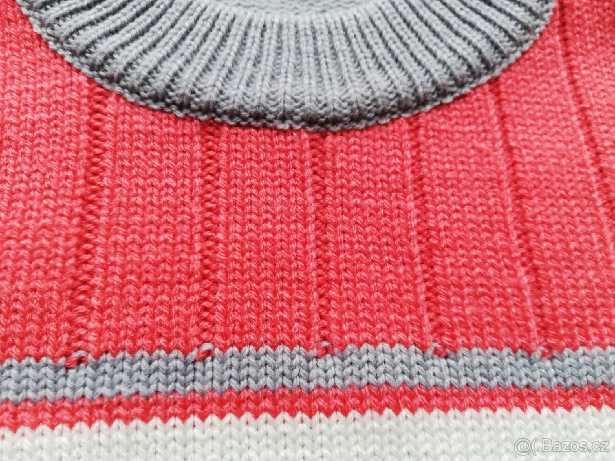 Svetr vel. 104 - 3