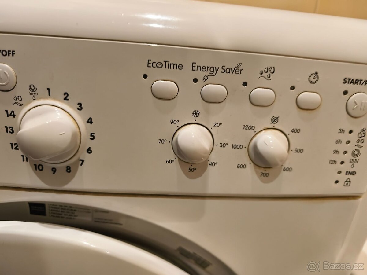 pračka INDESIT - úzká - 3