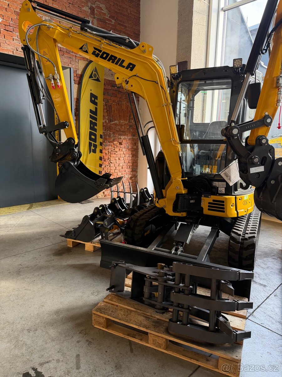 Minibagr 4T - příslušenství ZDARMA - 3