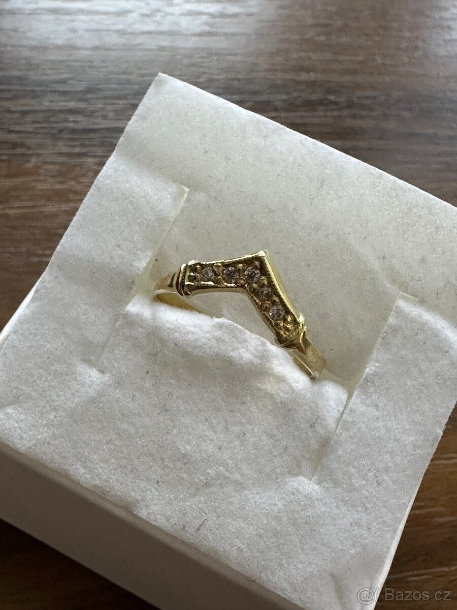 Zlatý dámský prsten - 3