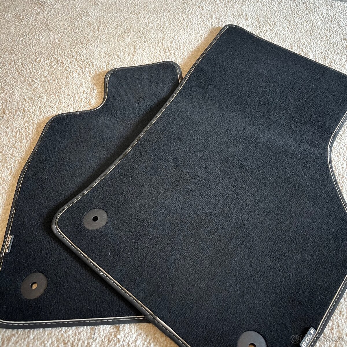 Koberečky golf 7 - 3