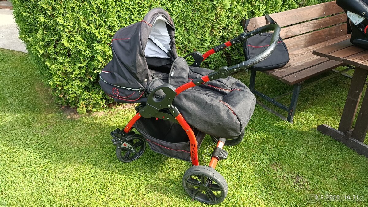 Kočárek Maked trojkombinace - 3