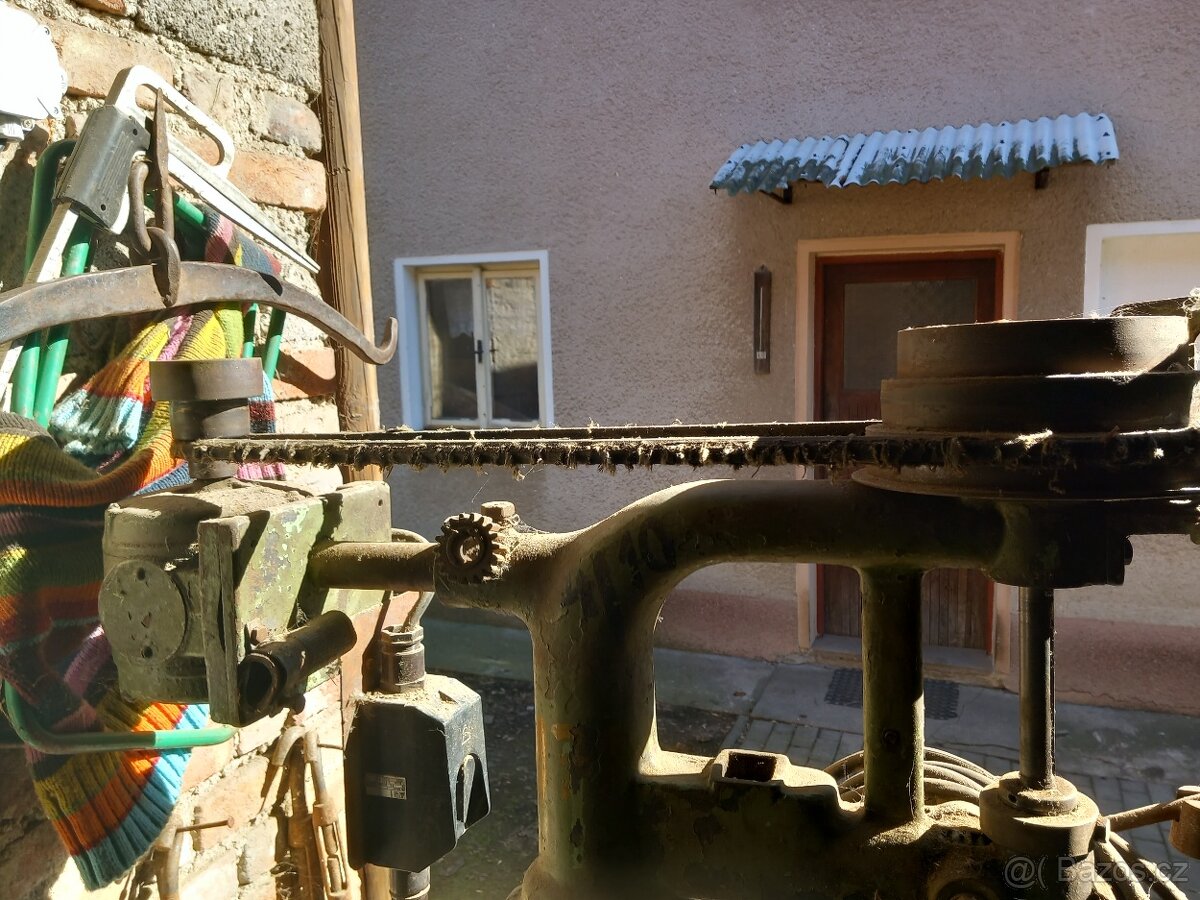 Sloupova vrtacka - 3