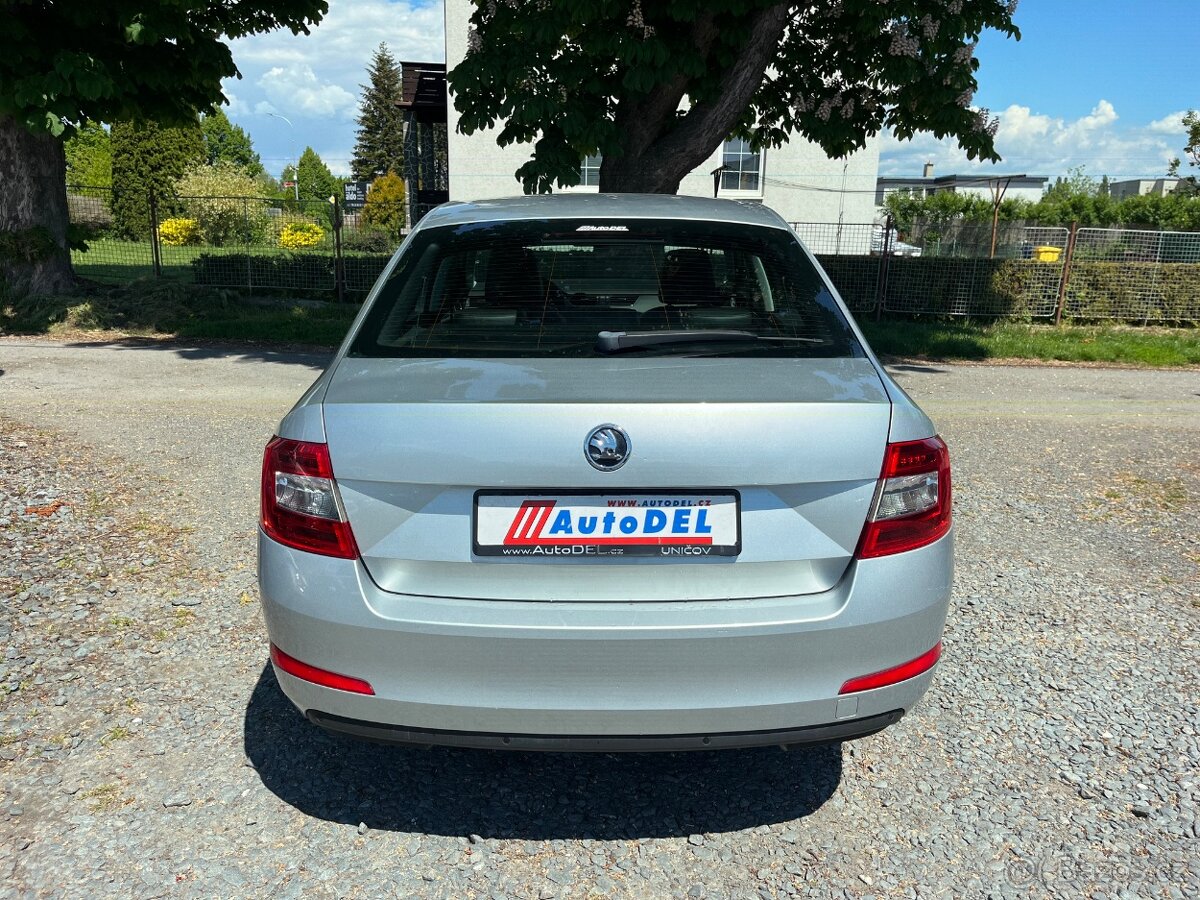 Škoda Octavia 1.4 TSi Elegance, Xenony - 3