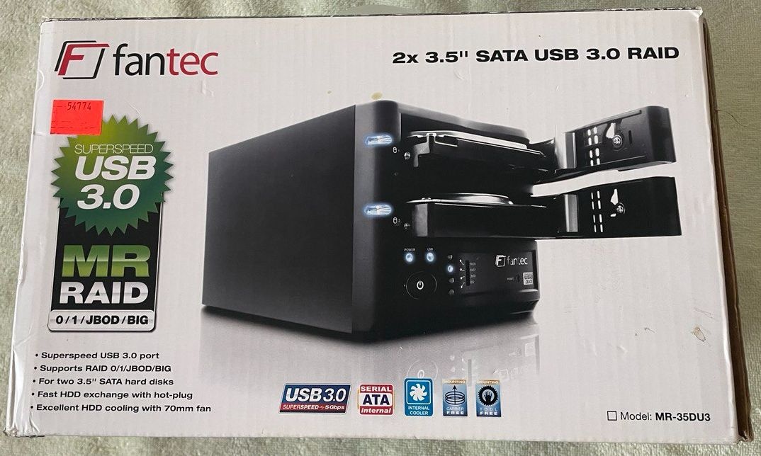 HDD externí box pro 2x 3,5´ SATA přes USB 3,0 - 3