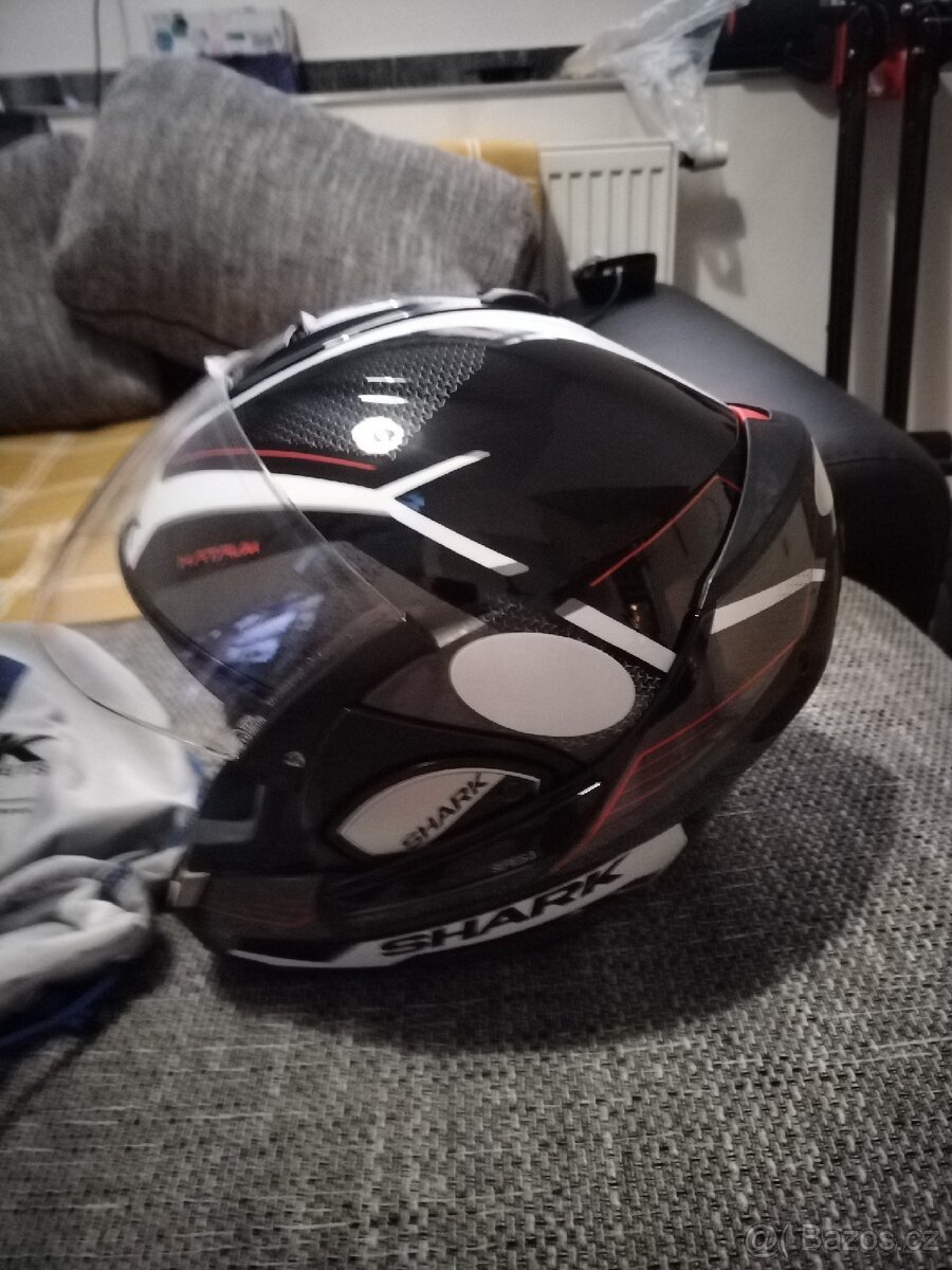 Helma Shark vyklapeci - 3