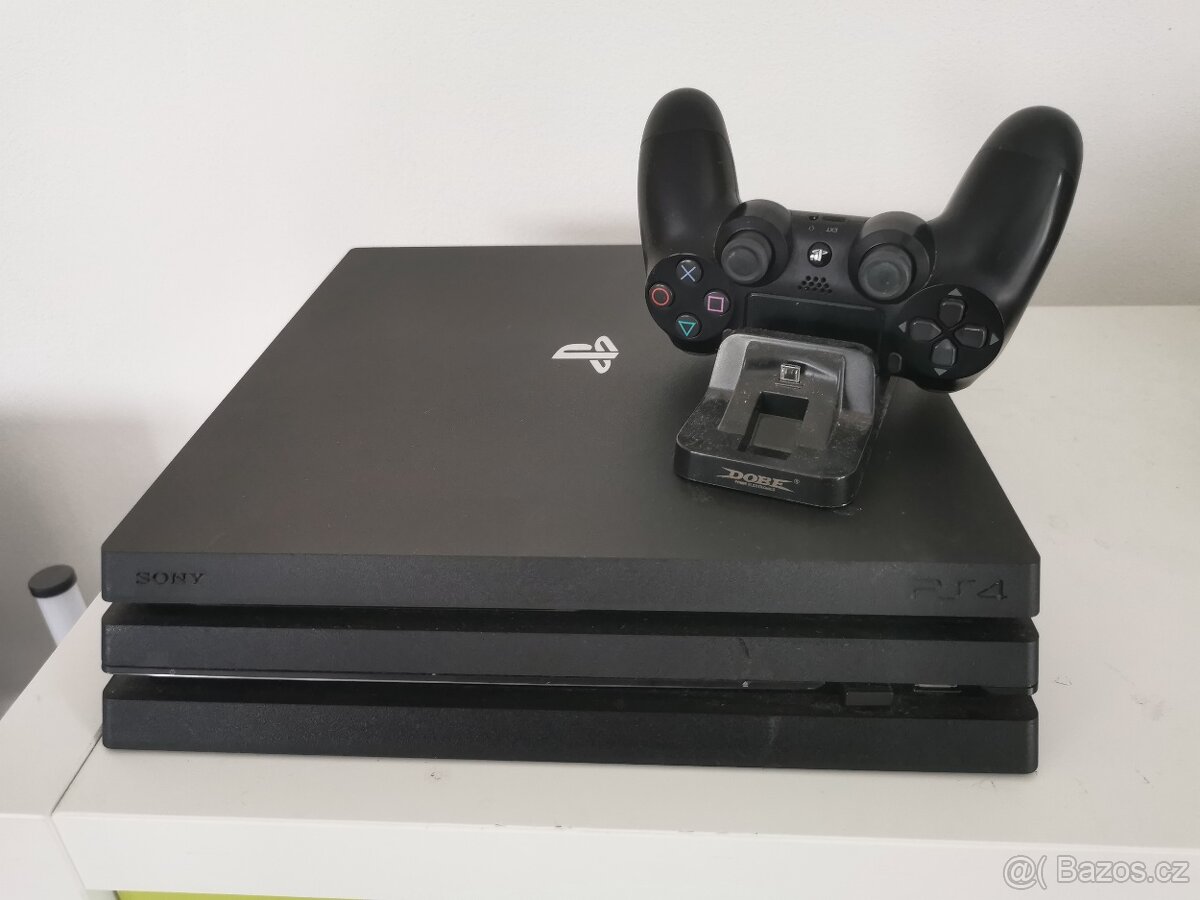 PS 4 PRO 1 TB - 3