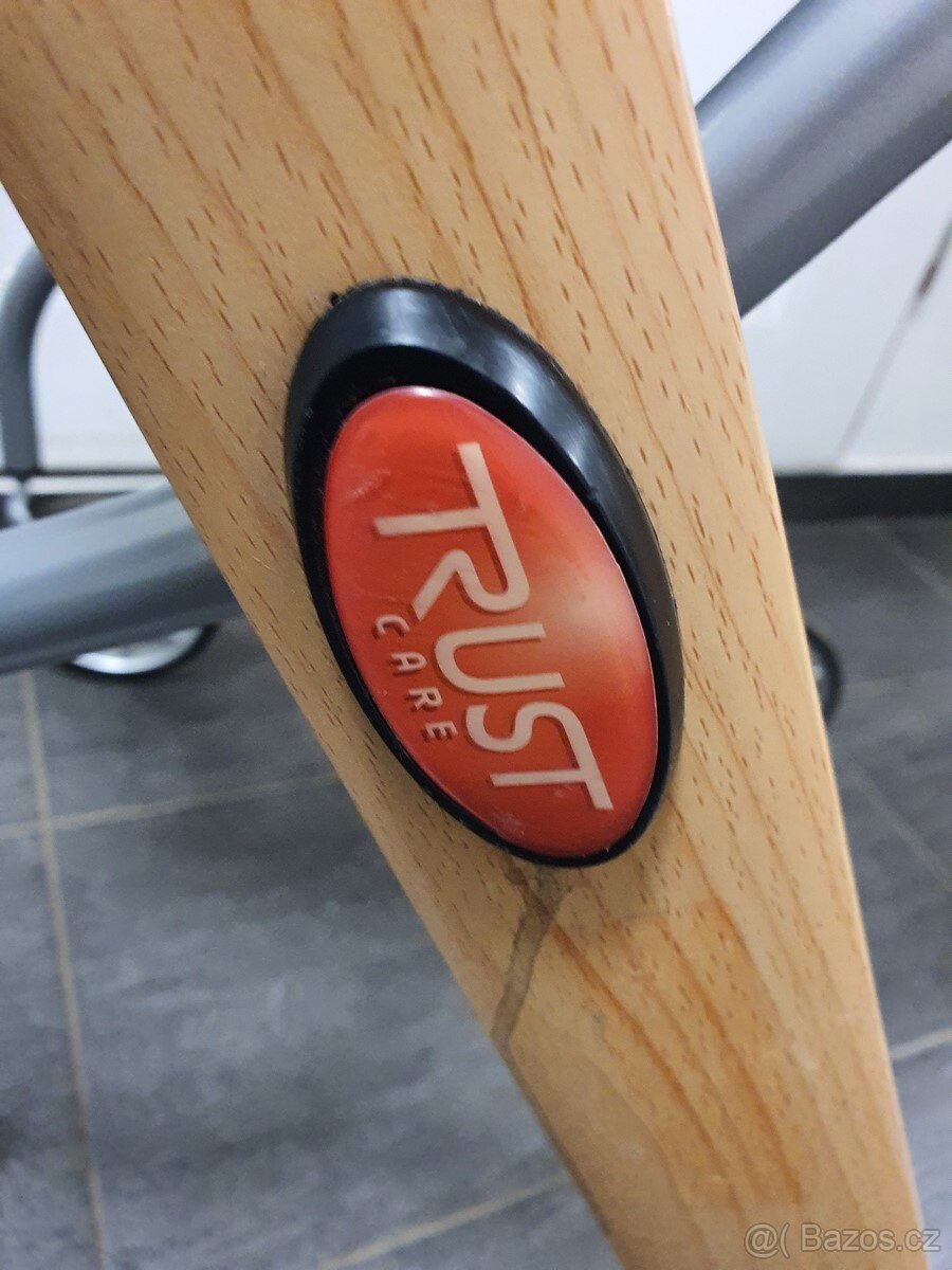 seniorské chodítko s košem, lehoučké - 3