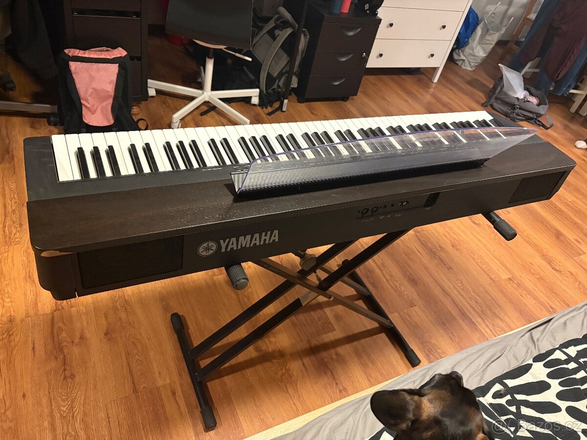 Yamaha P-140 Piano Keyboard - 3